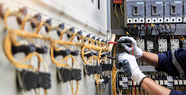 Professional Electrician technician working in Lakefield, MN